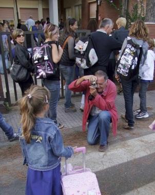Primo giorno di scuola in un istituto elementare 