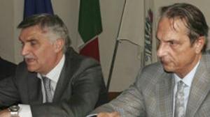 «Cinesi, assumete gli italiani»