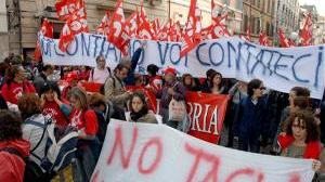 La Cgil porta in piazza l'emergenza