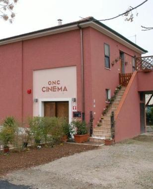 <b>DOVE </b>al Cinema 
