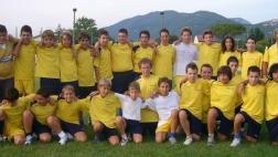<b>GELLO 04. </b>Il gruppo dei Giovanissimi ed Esordienti del club gialloblù