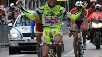 A sinistra Fiaschi sotto lo sfortunato Orsani e a destra Manfredi
