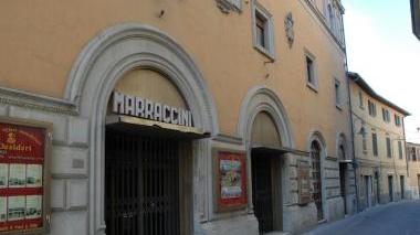Alberghi, ristoranti e aziende all'asta