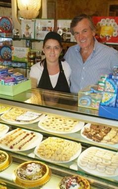 La pasticceria dei vip piace a De Sica e Smith