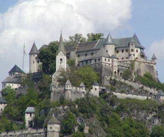 <b>SAPORI DI CARINZIA.</b> Un castello nella regione austriaca 