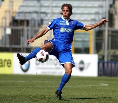 Sotto Davide Moro in azione 