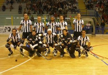 <b>PRIMO TITULO.</b> La formazione del Cgc Viareggio che si &egrave; aggiudicata il trofeo Bresciani 