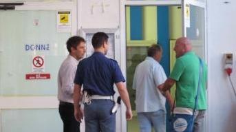La polizia in ospedale