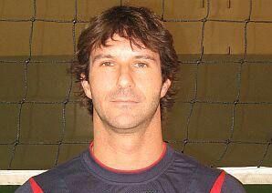 Luca Dossena  