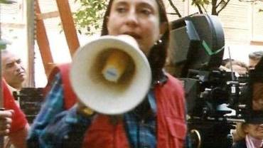 La regista Elena sul set