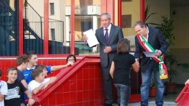 Il sindaco saluta i ragazzi della La Pira