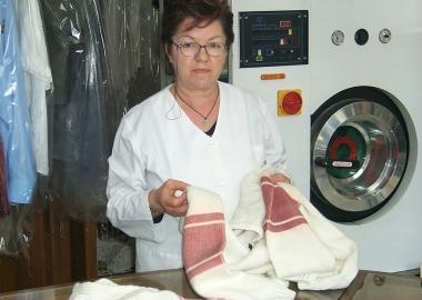 Al lavoro in lavanderia 