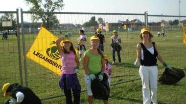 I bambini durante una delle iniziative di Legambiente