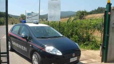 Una pattuglia dei carabinieri accorsa all’abitazione della donna