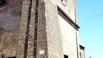 <b>LA CHIESA.</b> L’esterno