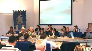 Variazione di bilancio, coro di no