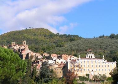 Una veduta del paese di Collodi 