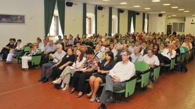 La sala del De Laugier durante il consiglio comunale aperto sulla sanità