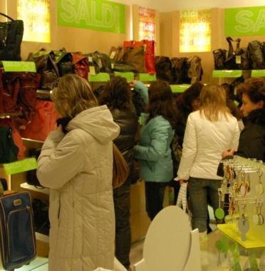 <b>COMMERCIO.</b> Nel secondo trimestre i dati sono negativi 