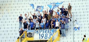 I tifosi dellEmpoli presenti sabato scorso sulle tribune dello stadio Del Duca di Ascoli Piceno 