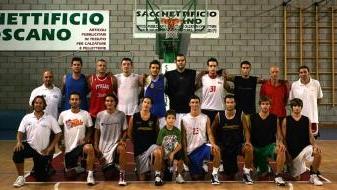 Il gruppo della Cerretese che ha passato il turno di Coppa Toscana