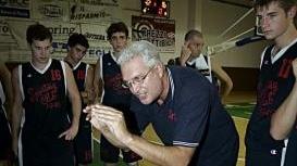Coach Massimo Angelucci deve far fronte ai problemi di infortuni