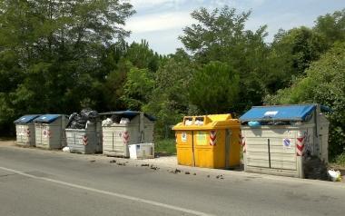 Cassonetti per i rifiuti 