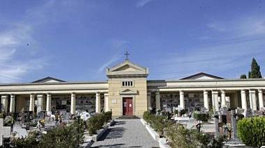 Il cimitero di Larciano