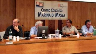 <b>CONVEGNO DELL’IDV.</b> Un momento del dibattito promosso dall’Italia dei valori nel centro congressi Apt