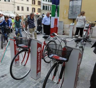 Meno auto, più bici