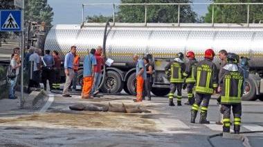 La cisterna che ha sversato carburante a Stagno