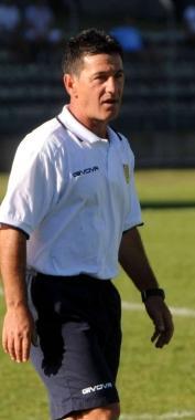 Il mister Francesco Monaco   
