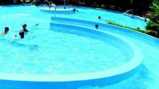 Buoni vacanza a 55 famiglie