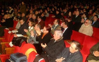 La platea gremita del cinema Astra che ora inaugura il 3d 