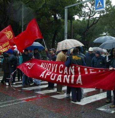 «Donna ha denunciato: non pagano mio marito»