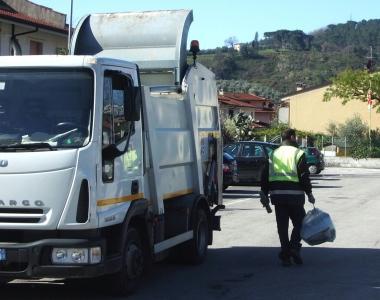 Rifiuti la raccolta differenziata &egrave; salita del 15% rispetto allo scorso anno  