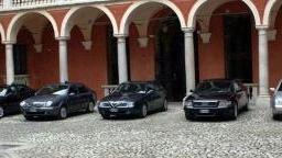 Auto di servizio, costi record in Provincia