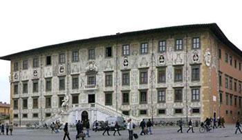 La Scuola Normale di Pisa sotto inchiesta per uso indebito di auto e carte di credito