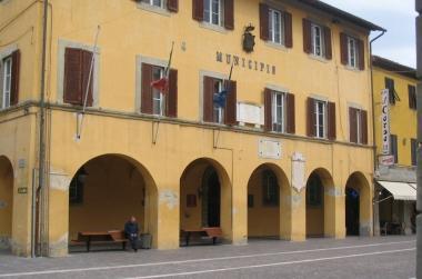 Il palazzo comunale di Cascina    