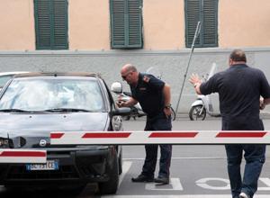 Buttò giù le sbarre dell'ospedale per ricoverare il figlioletto: assolto