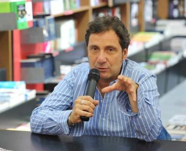 Il geologo Mario Tozzi oggi alle 18 sar&agrave; al Caff&egrave; Gambrinus          