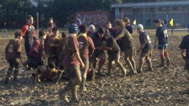 Un match di rugby giovanile 