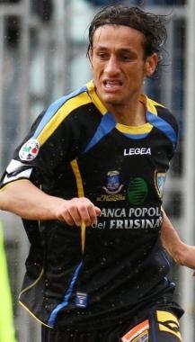 <b>FROSINONE</b> Il bomber Vincenzo Santoruvo 