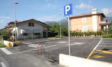 <b>CHIUSO.</b> Il parcheggio vicino al Kama       