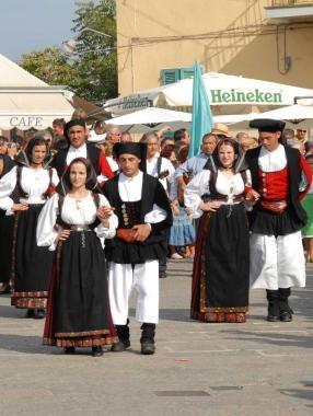 I gruppi rionali in costume storico 