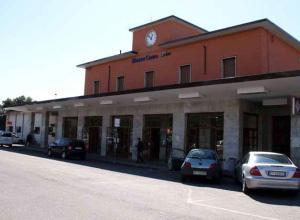 Stazione, odissea per fare il biglietto Rotte le macchinette automatiche