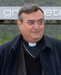 <b>VESCOVO</b> Franco Agostinelli 