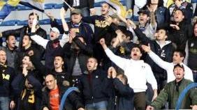 <b>CANARINI.</b> Tifosi gialloblù