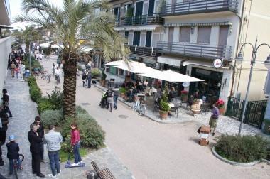 Uno scorcio di Via Versilia a Tonfano 