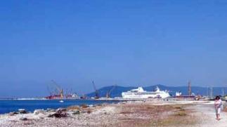 Guccinelli e la zona in cui nascerà il porto turistico
